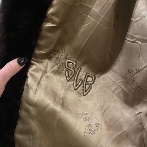 Vintage 1950’s Chocolate Lamb Fur Coat - Picture 10 of 12
